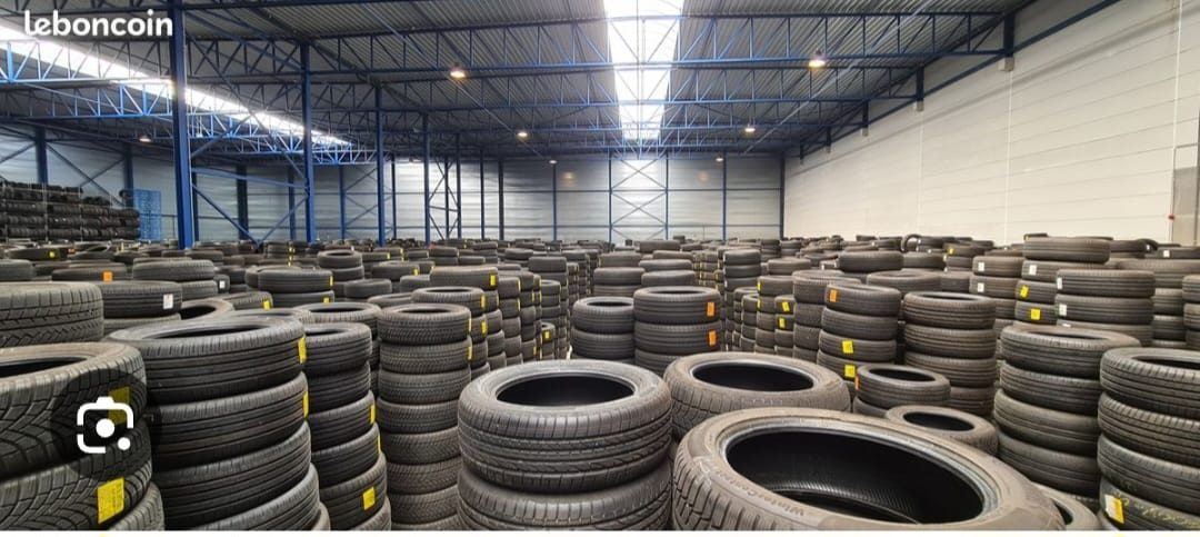 Large stock de pneus disponible en magasin